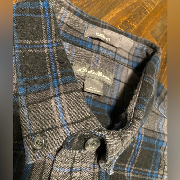 Eddie Bauer Flannel Shirt Mens Large Classic Fit Plaid Blue - Picture 4 of 10